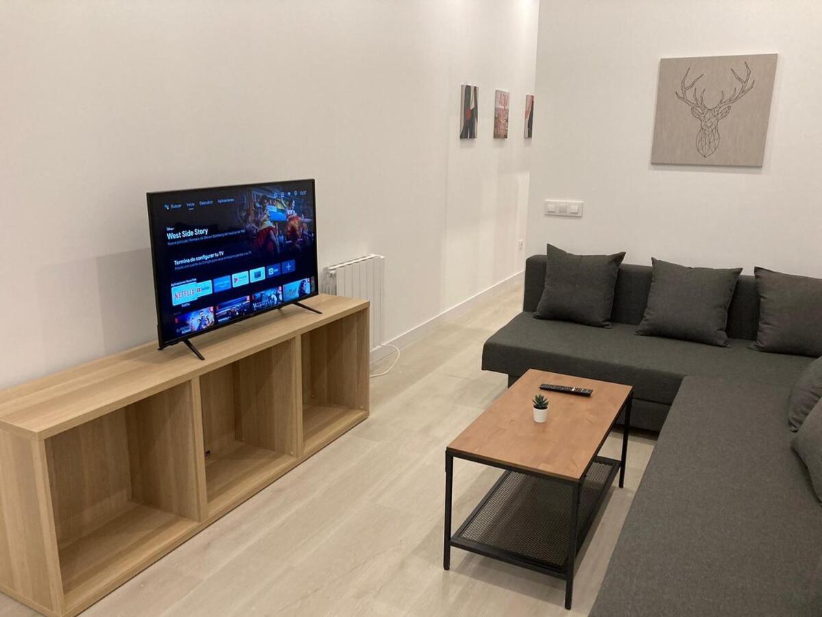 Matadero Apartments 2 Мадрид Экстерьер фото